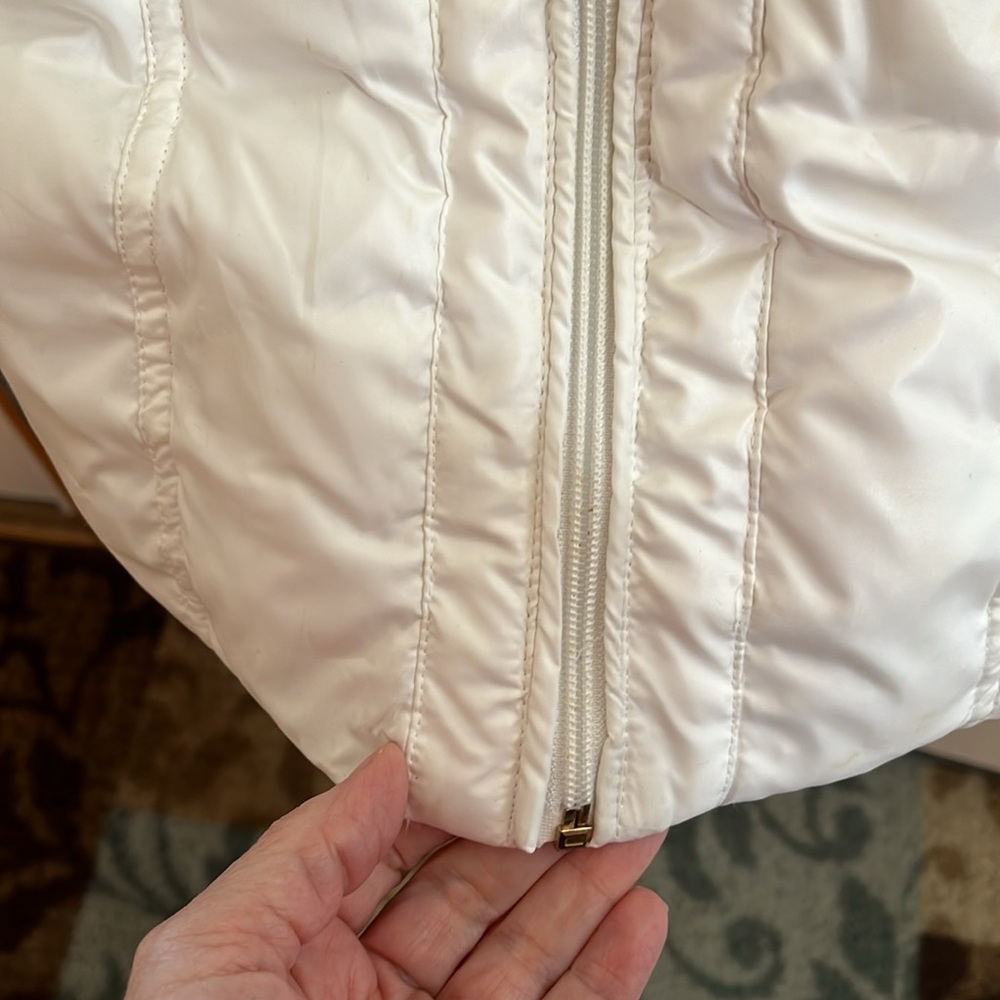 HP 🥳 Guess quilted down coat Petite size large - Picture 7 of 16